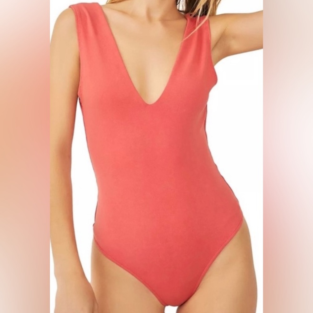 NWT Free People Keep It Sleek bodysuit-Small❤️